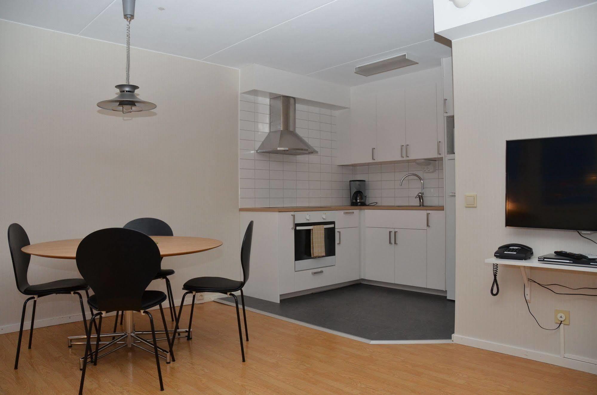 Simloc Hotel Drottninggatan Arjeplog Εξωτερικό φωτογραφία